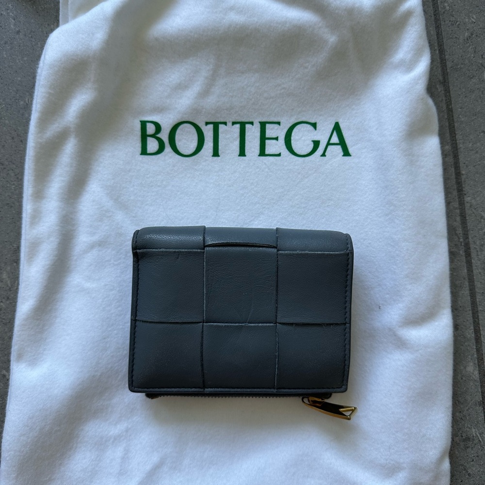 Bottega Veneta Dark Gray Leather Wallet